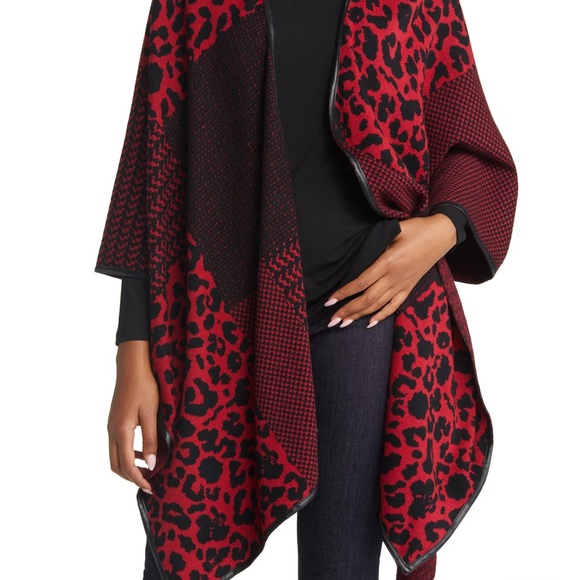 Ming wang wrap sweater poncho in plus size one size fits all in red animal print